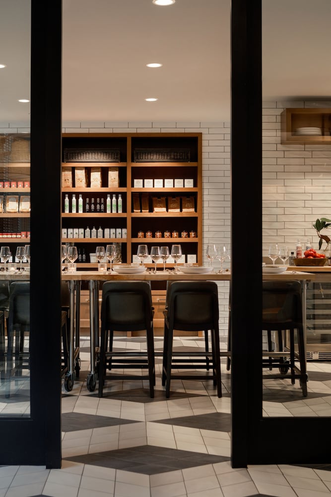Kimpton Harper Hotel by IHG - photo 39