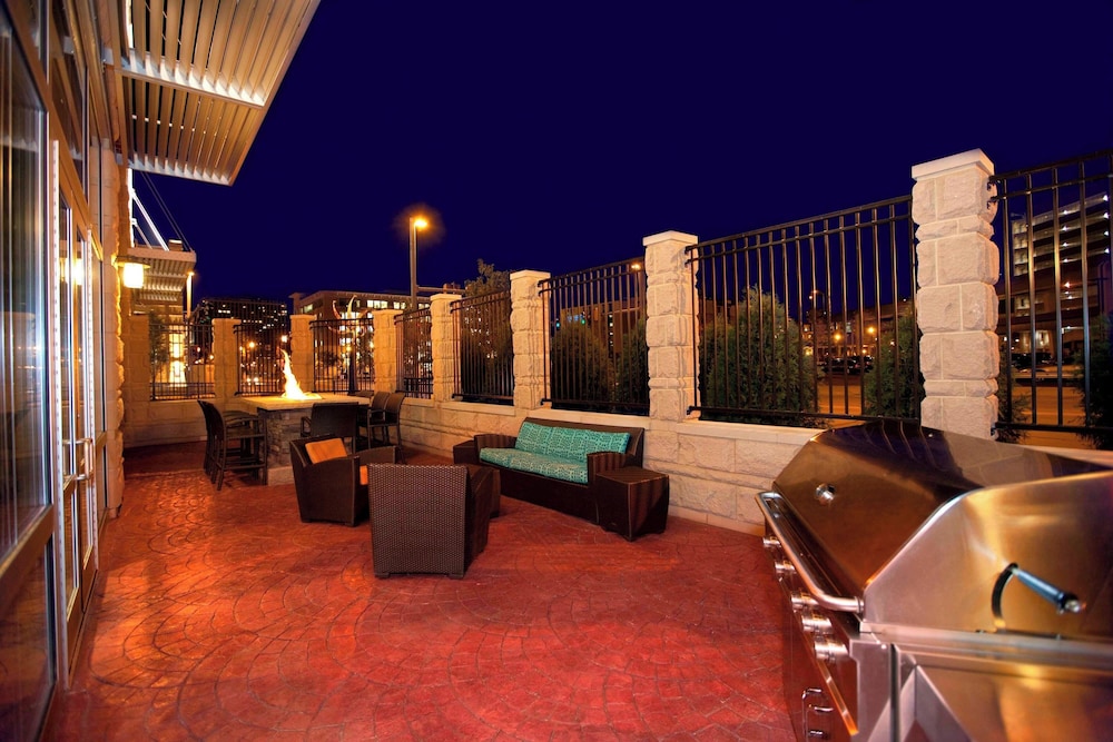 Residence Inn by Marriott Pittsburgh North Shore - photo 62
