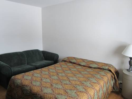 Kacee’s Northern Suites in Fort Nelson, Canada