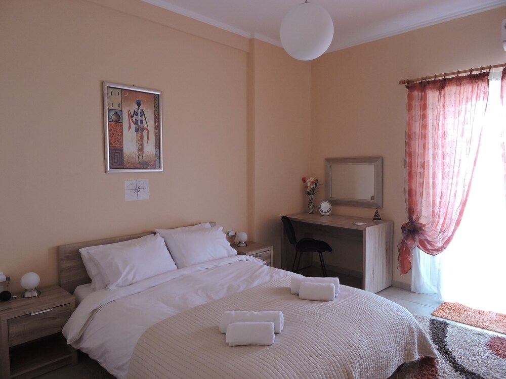 Sweet Suites — 4-Star Luxury Hotel in Amaliada, Greece