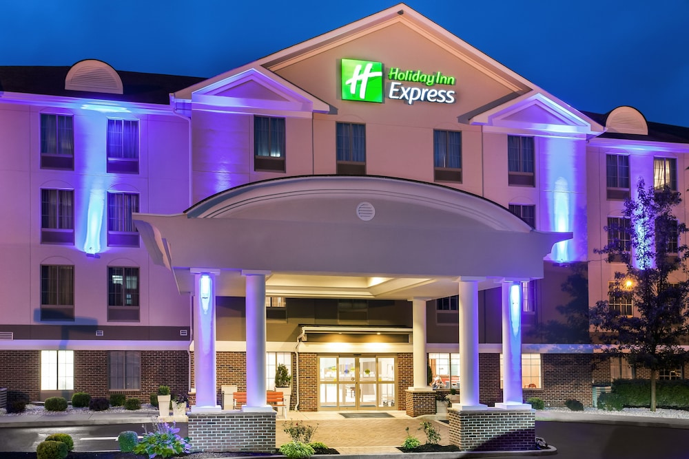 Holiday Inn Express Haskell Wayne Area by IHG pet-friendly hotel Wanaque