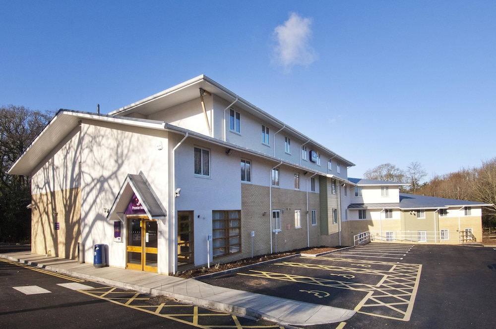 Premier Inn Christchurch Highcliffe in Christchurch, United Kingdom