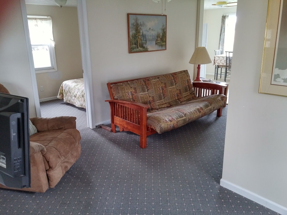 Plantation Motel - photo 60