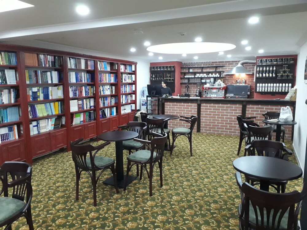 Tum Palace Otel — Bandirma — photo 4