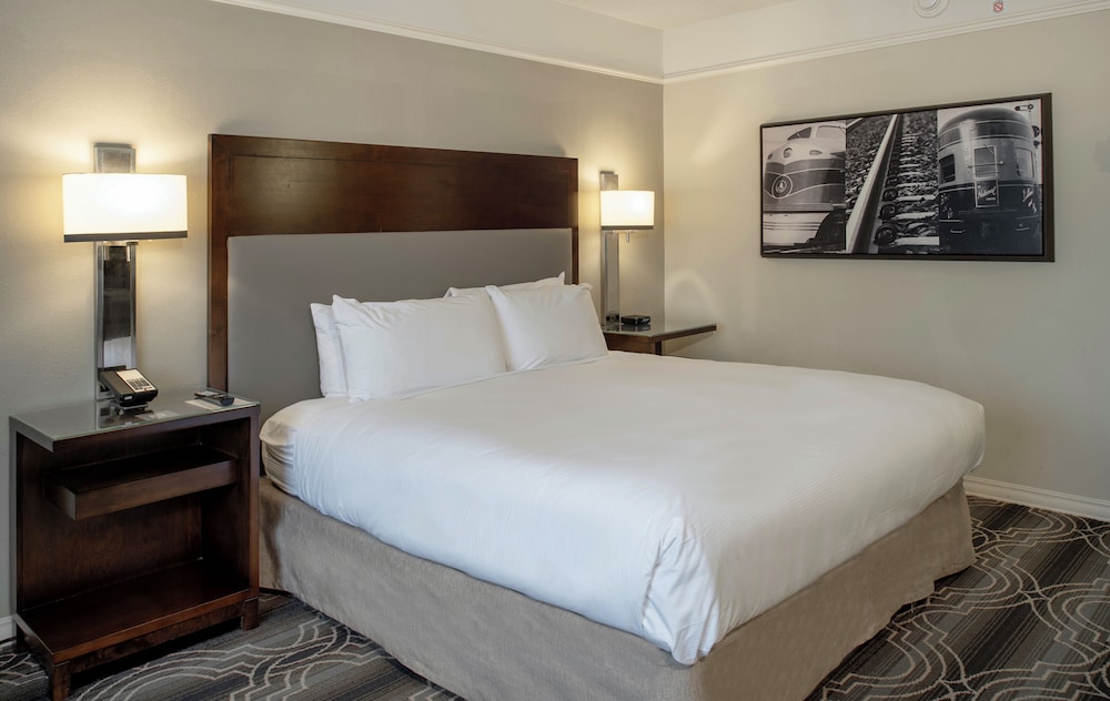 St. Louis Union Station Hotel Curio Collection by Hilton - photo 52