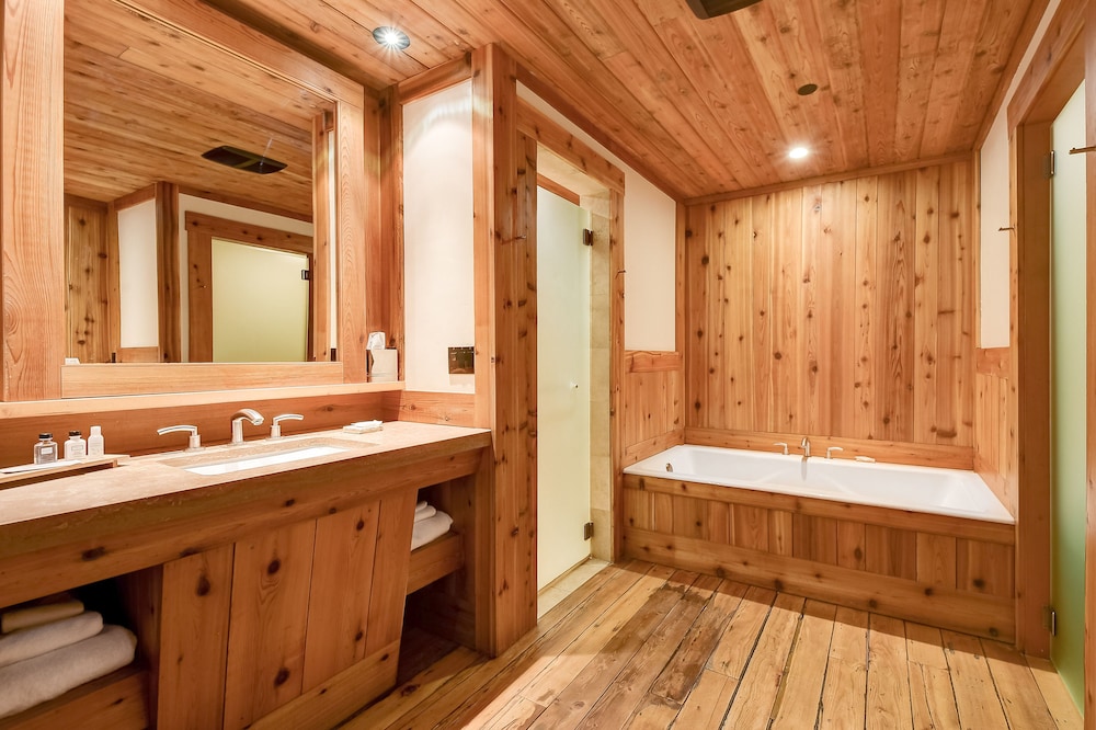 Rainbow Ranch Lodge - photo 40