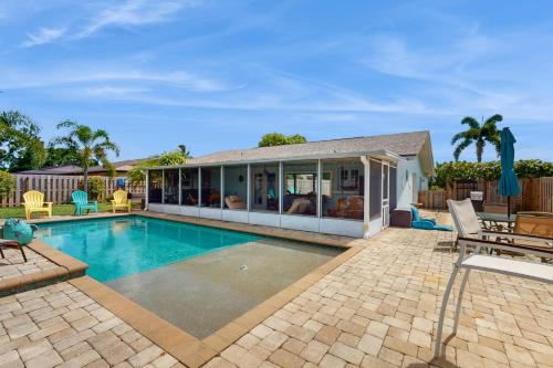 Sunny Daze Getaway in Fort Myers, United States