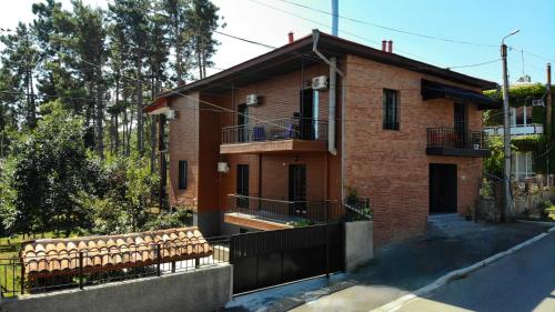 Hotel უცხო utskho