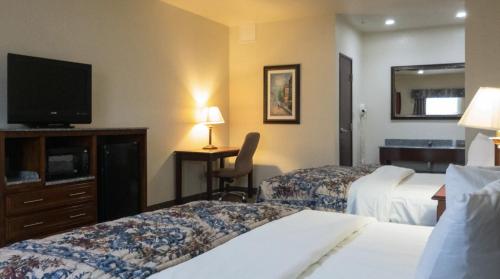 HiWay Inn Express - photo 6