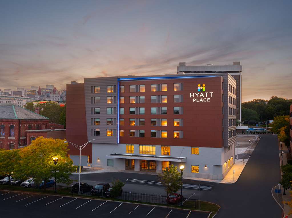 Hyatt Place Albany Downtown — Albany