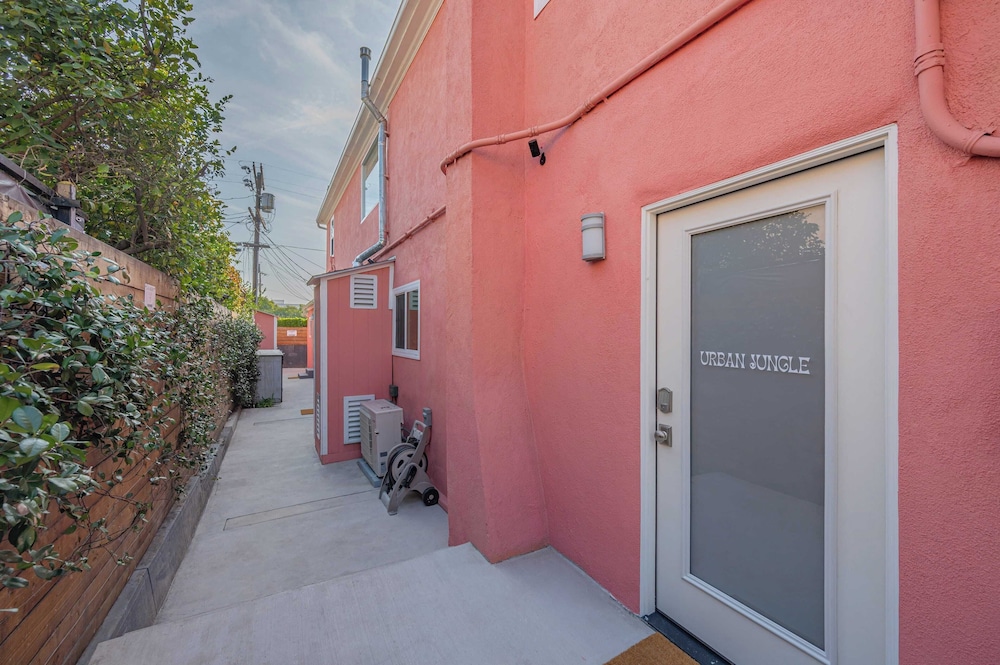 The Gower Street Bungalows by AvantStay - photo 64