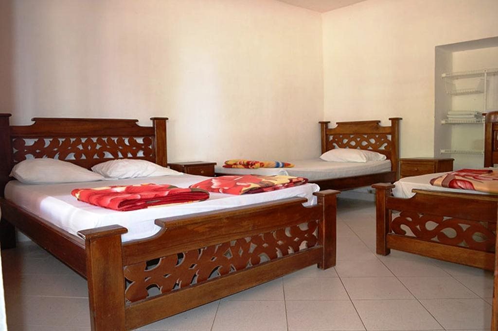Hotel Costa De Marfil — Santiago De Tolu