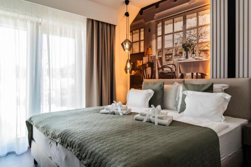 Rókusfalvy Borhotel és Fogadó — hotel in Etyek