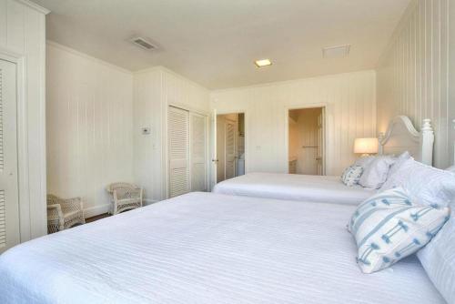 4819 W Beach Drive - photo 23