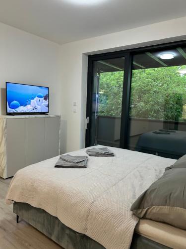 Ar Santorini White — 4-Star Luxury Hotel in Kosice, Slovakia
