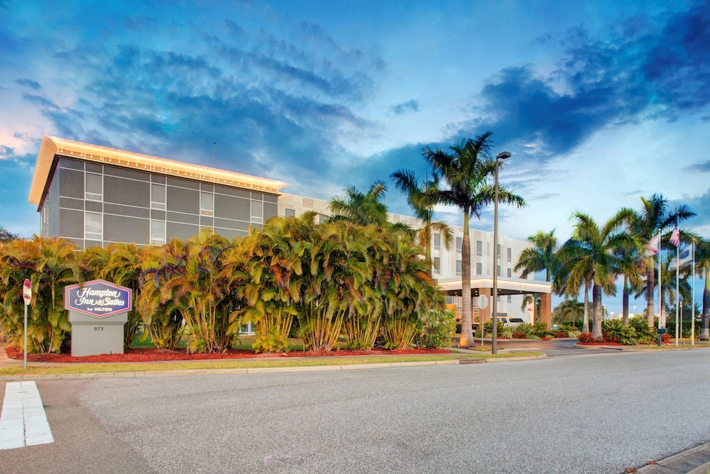 Hampton Inn & Suites Sarasota Bradenton Airport FL - photo 114
