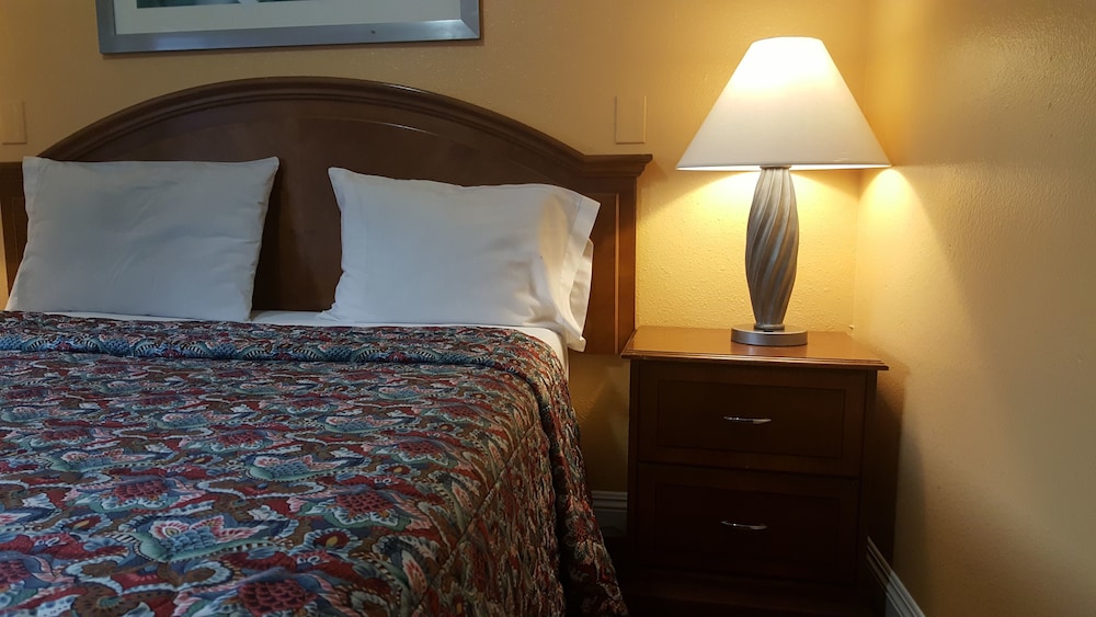 Flamingo Inn Long Beach - photo 10