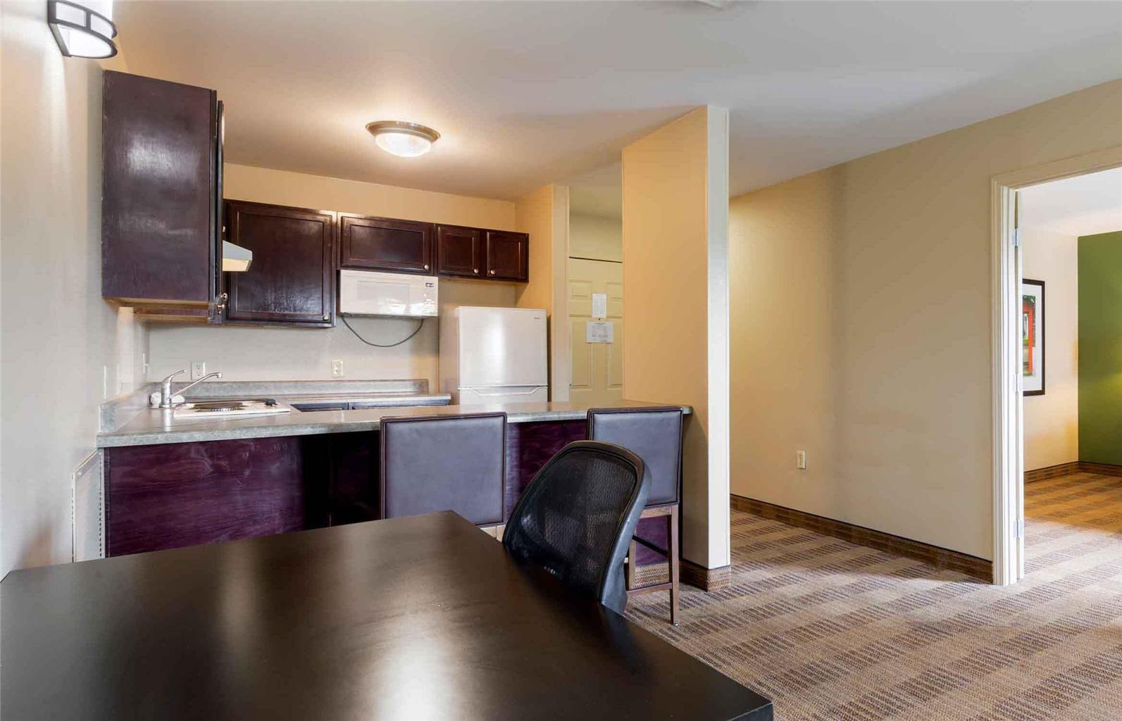 Extended Stay America Suites Atlanta Alpharetta Northpoint W - photo 35