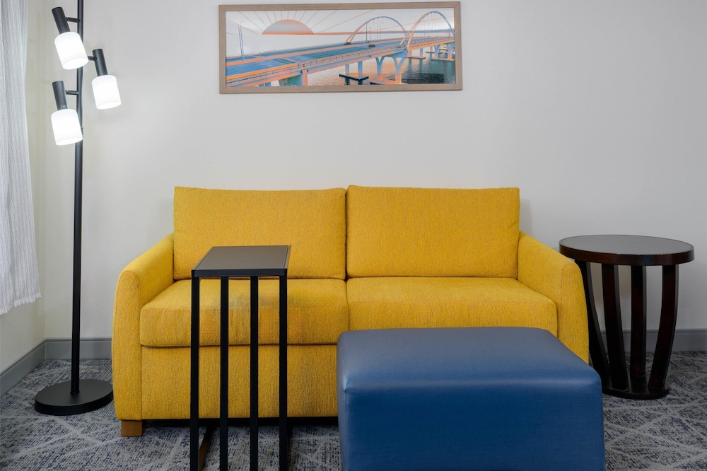 Hampton Inn & Suites Pensacola Gulf Breeze - photo 15