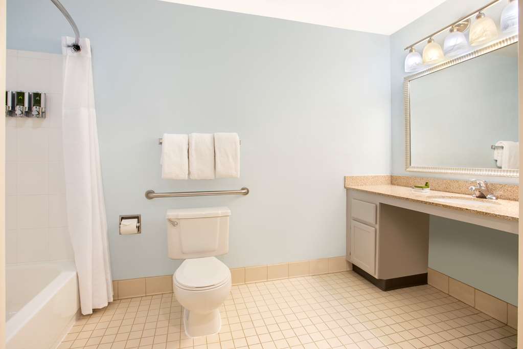 Sonesta ES Suites Burlington VT - photo 6
