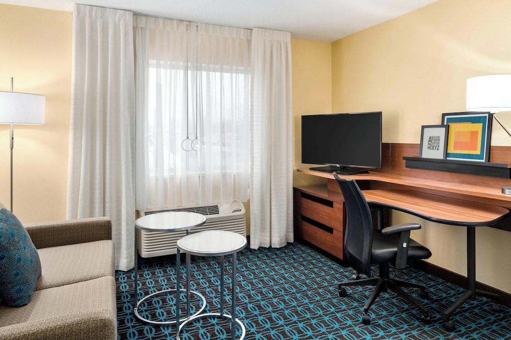 Fairfield Inn & Suites by Marriott Lima - photo 12