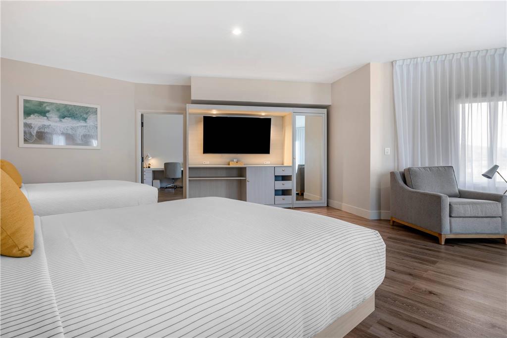 Cambria Hotel Calabasas Malibu - photo 8