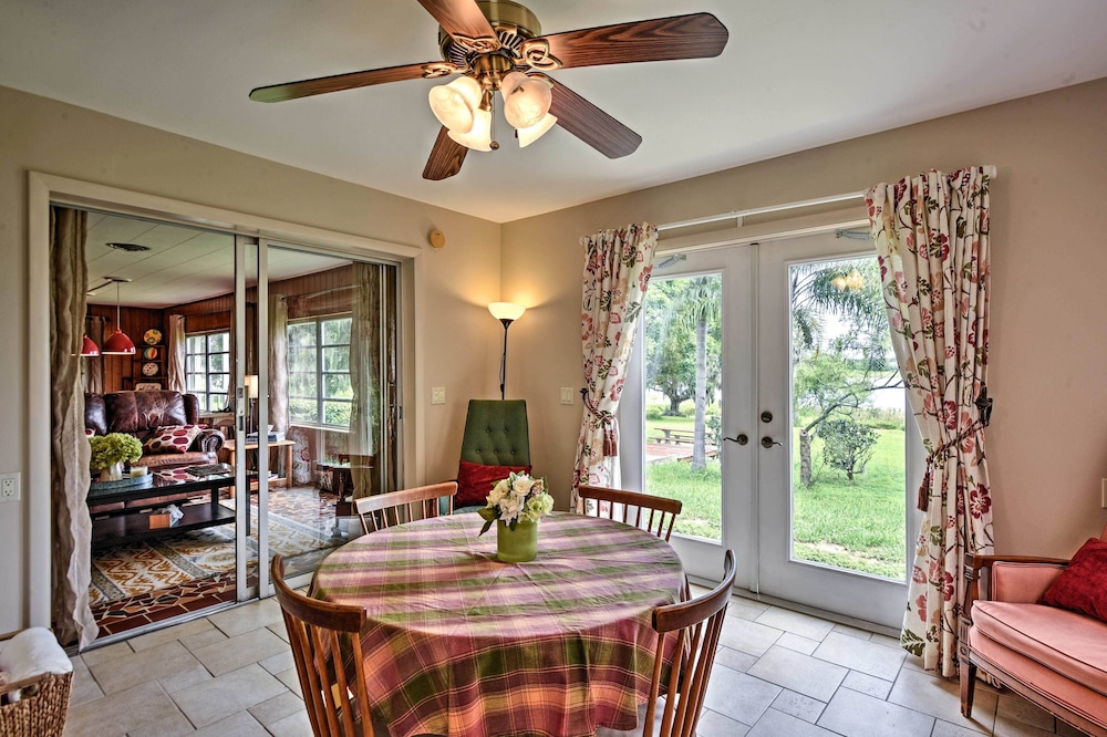 Historic Lakefront Gem about 6 Mi to Bok Tower Gardens — hotel in Lake Wales