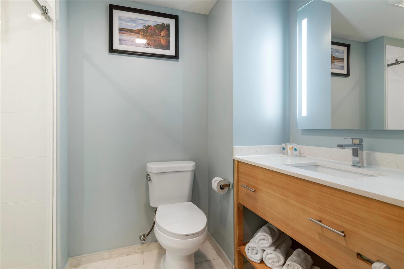 Casco Bay Hotel Portland Airport Maine Mall an Ascend Collection Hotel - photo 15