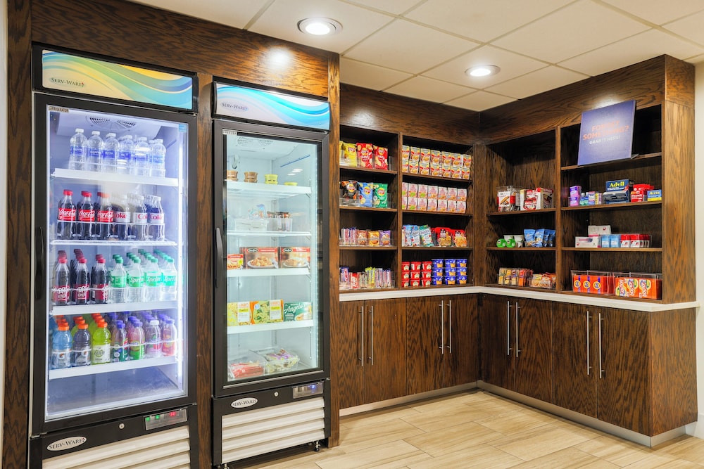 Holiday Inn Express Burlington by IHG - photo 43