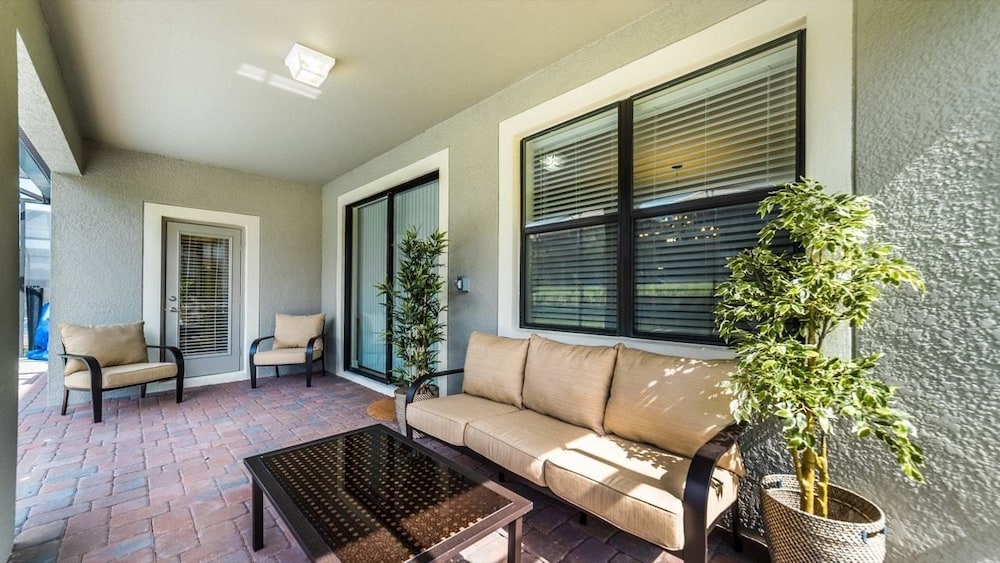 Grhwgd9165 Champions Gate Resort 4 Bed 3 Baths House - featured photo