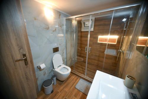 Savas — 4-Star Luxury Hotel in Alexandroupoli, Greece