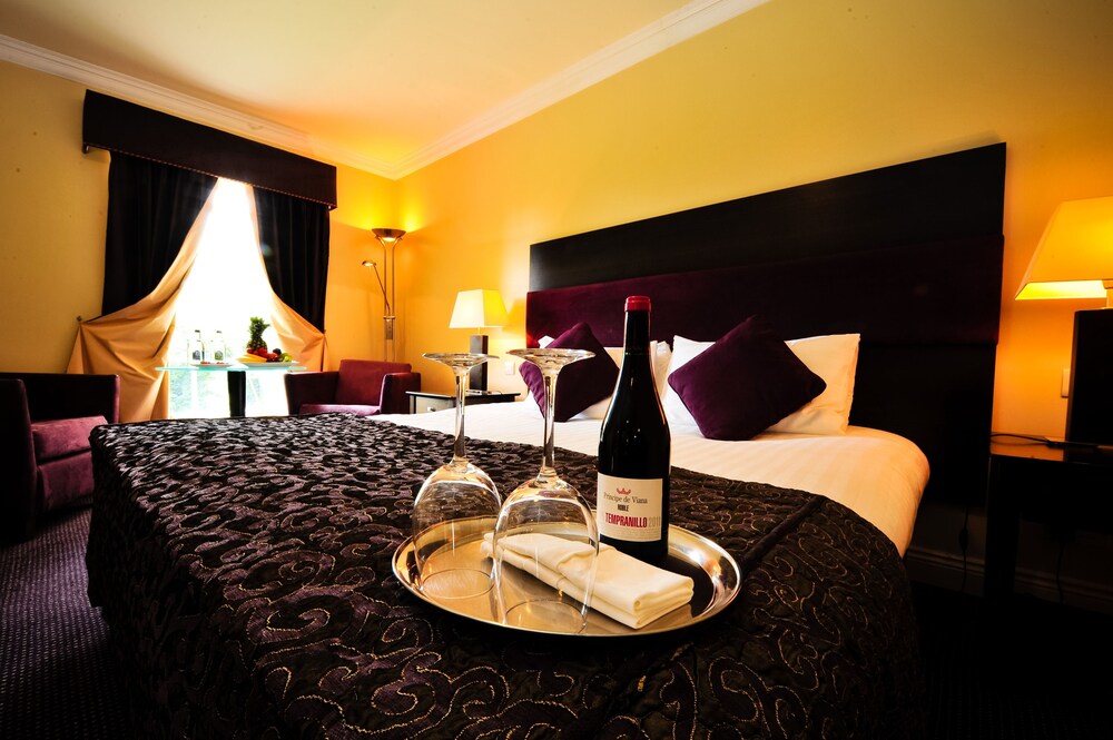 Athenaeum House Hotel