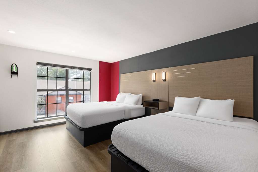 Ramada by Wyndham Studio Suites Dothan - photo 15