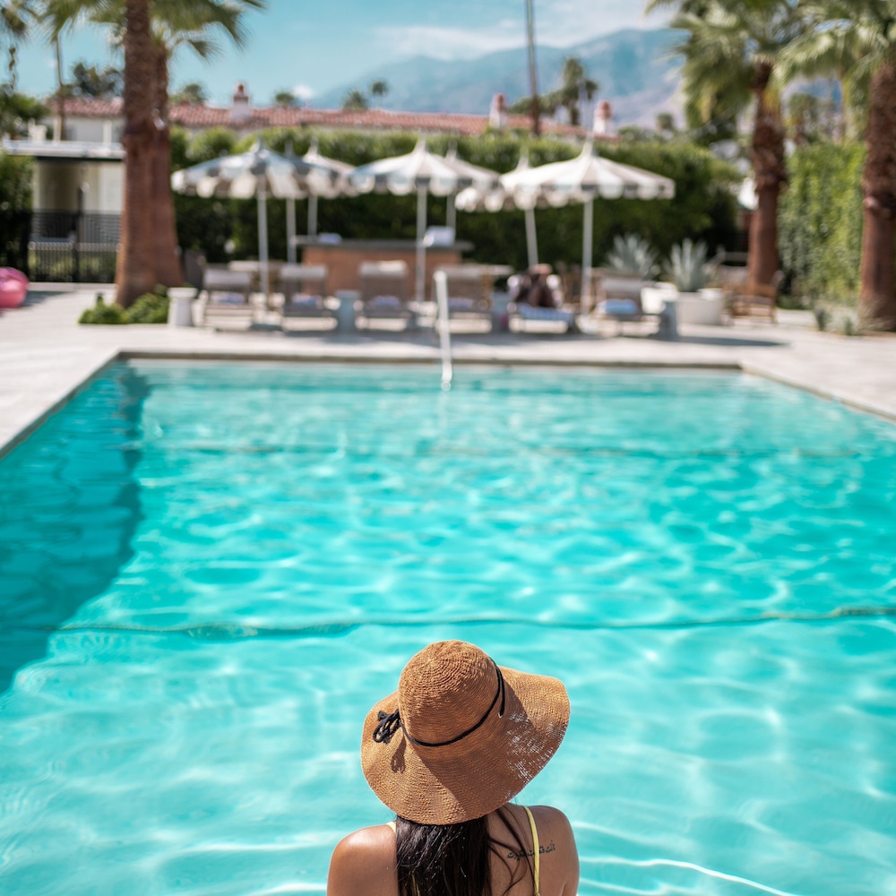 Azure Sky Hotel Adults Only a Town and Desert Boutique Hotel - photo 23