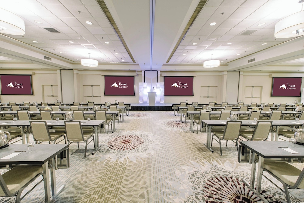 Courtyard by Marriott Nashua - photo 36