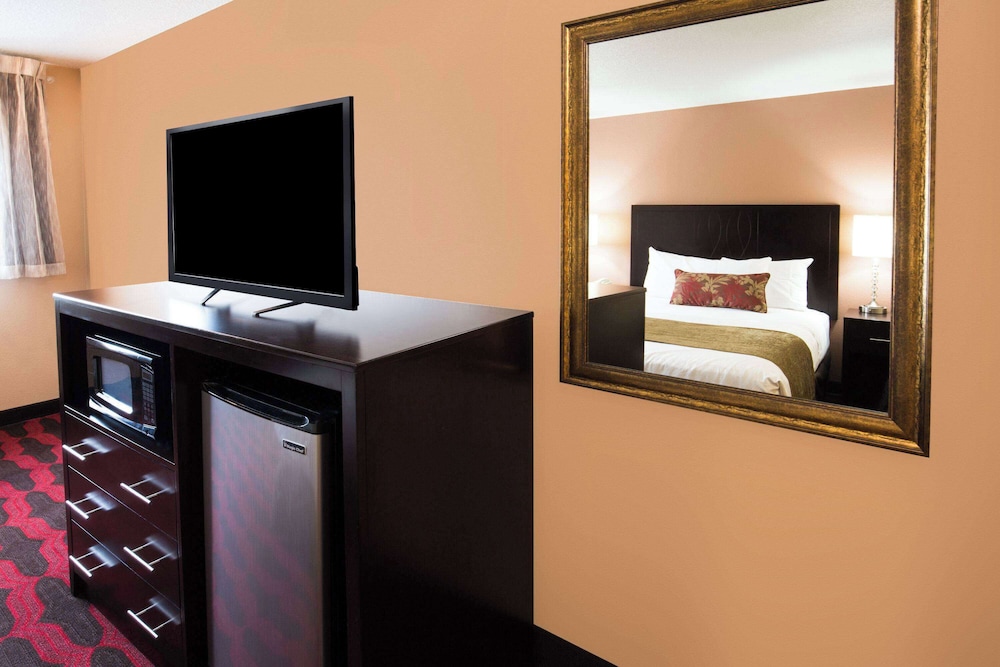 Travelodge by Wyndham East Portland Gresham - photo 6
