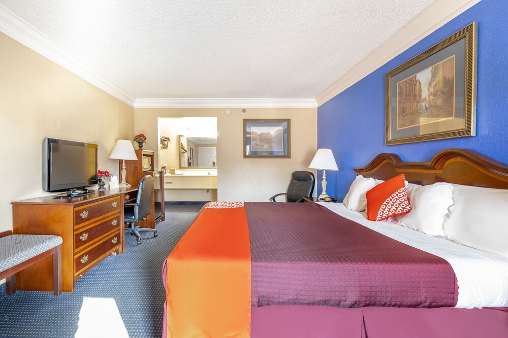 OYO Hotel Rome GA Historic District - photo 8