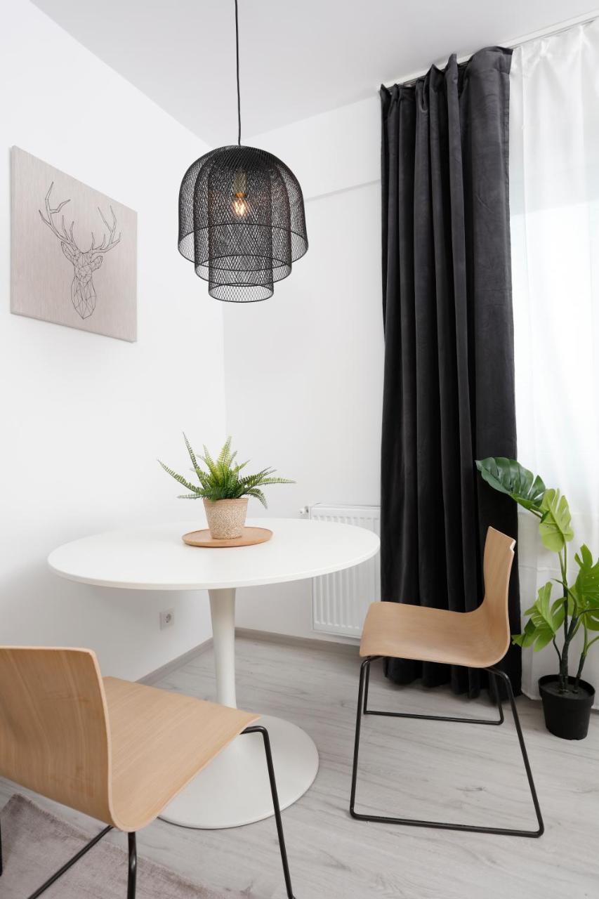 Modern & Cozy Studio with Balcony — Bucharest — photo 3