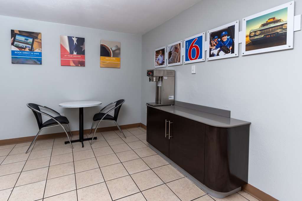 Motel6 Cincinnati OH - photo 5