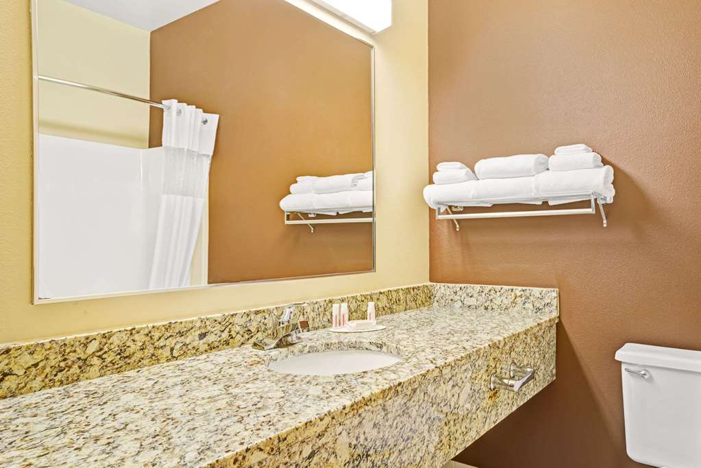 Baymont by Wyndham Wahpeton - photo 9