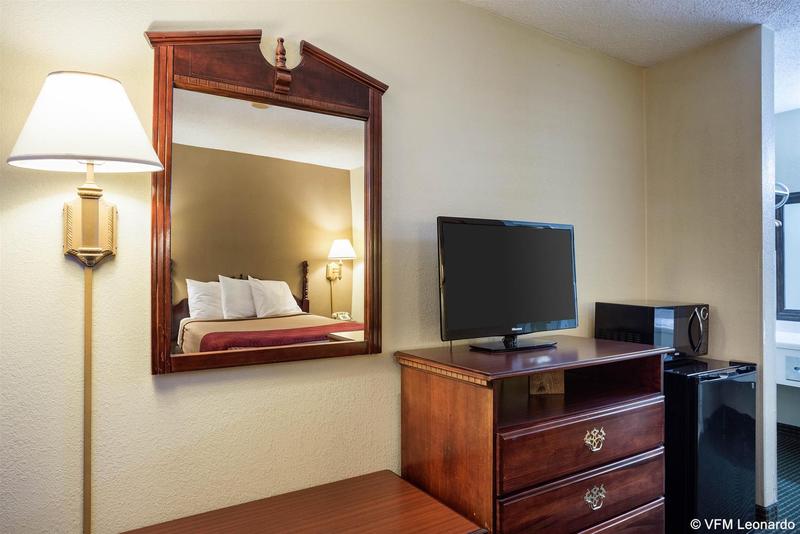 Rodeway Inn West Memphis AR - photo 2