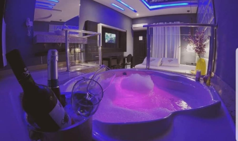 Motel Happy Night Adults only in Cotia, Brasil