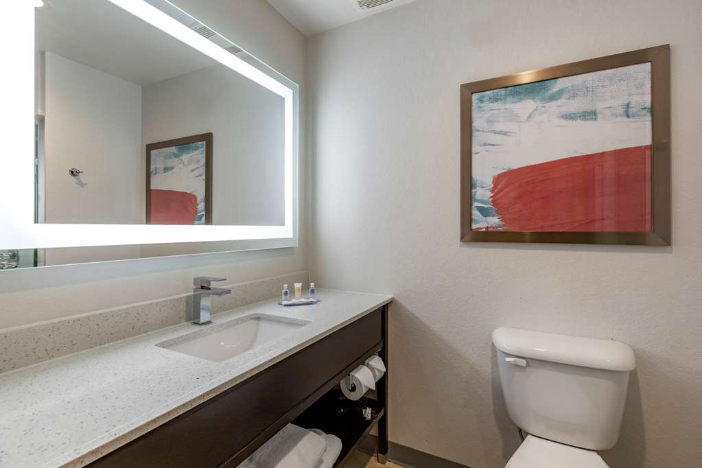 Comfort Inn & Suites Bennett - photo 12