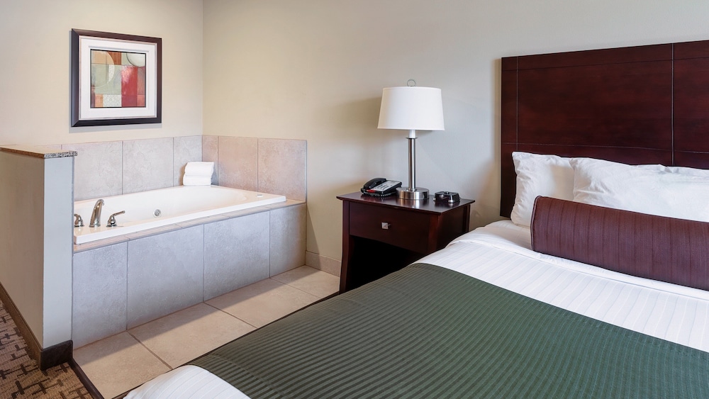 Cobblestone Inn & Suites Durand - photo 26