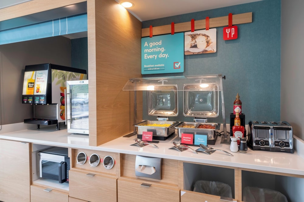 avid hotel Staunton by IHG - photo 24