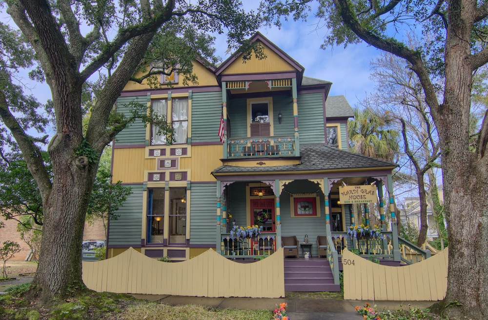 The Mardi Gras House - photo 90