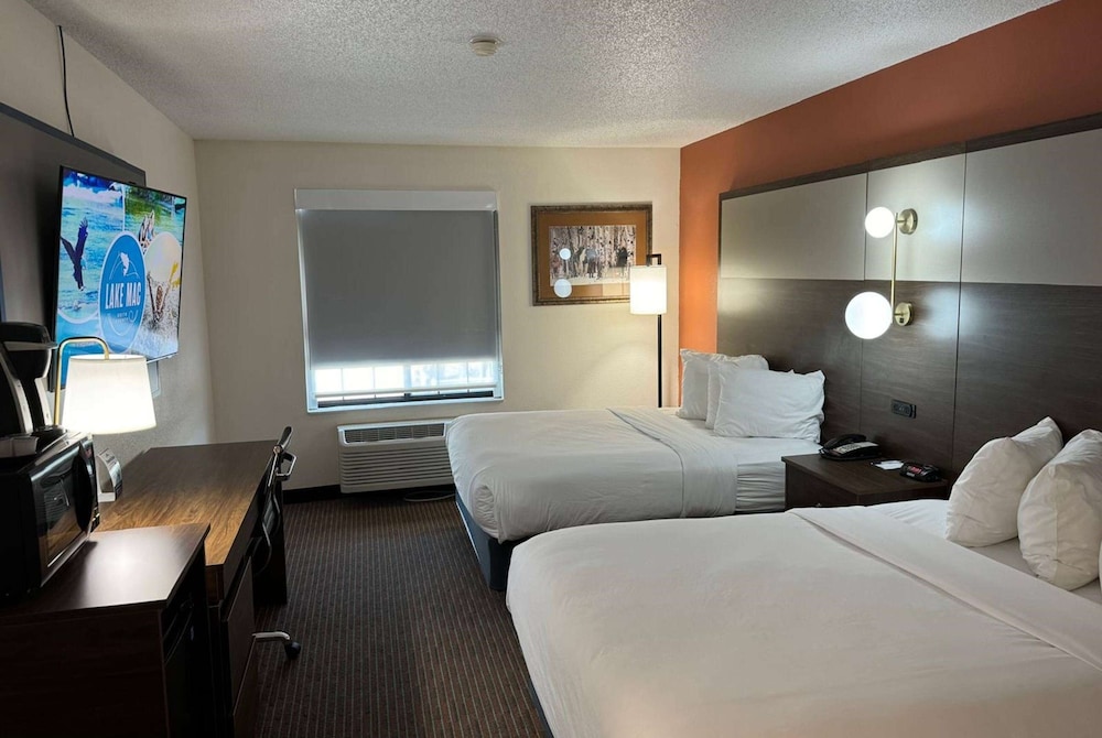 AmericInn by Wyndham Ogallala - photo 7