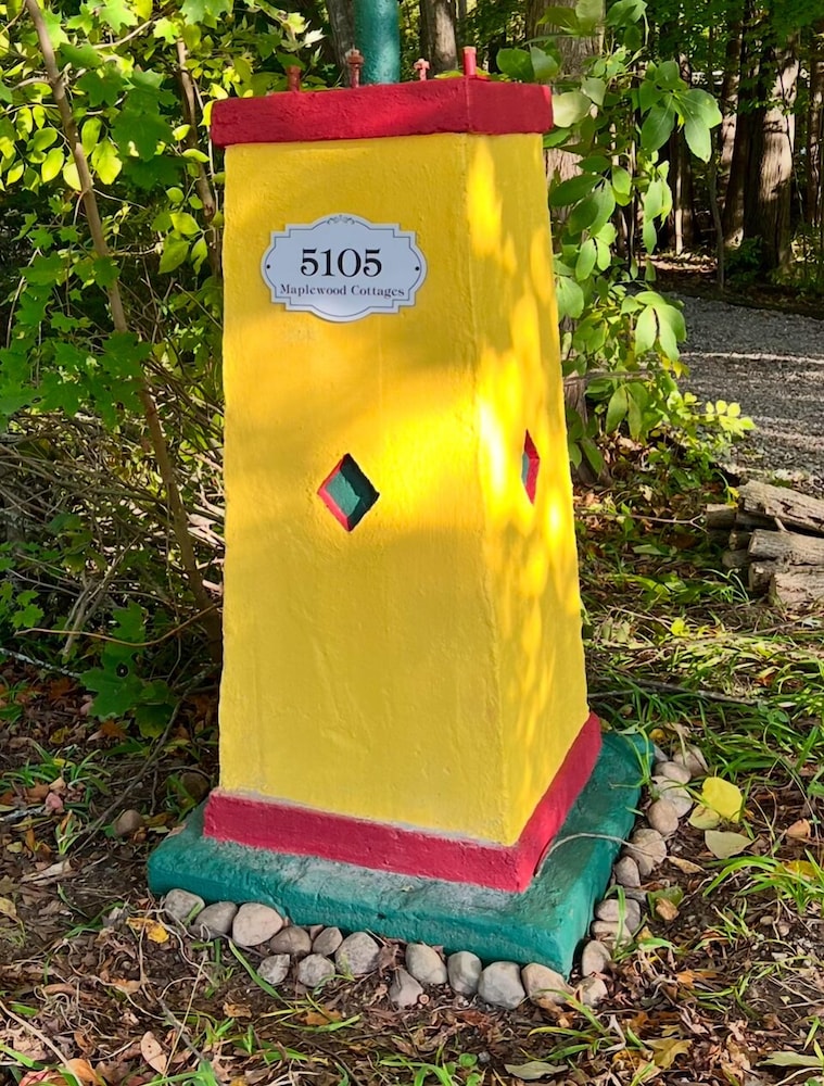 Maplewood Cottages 2 in Coloma, United States