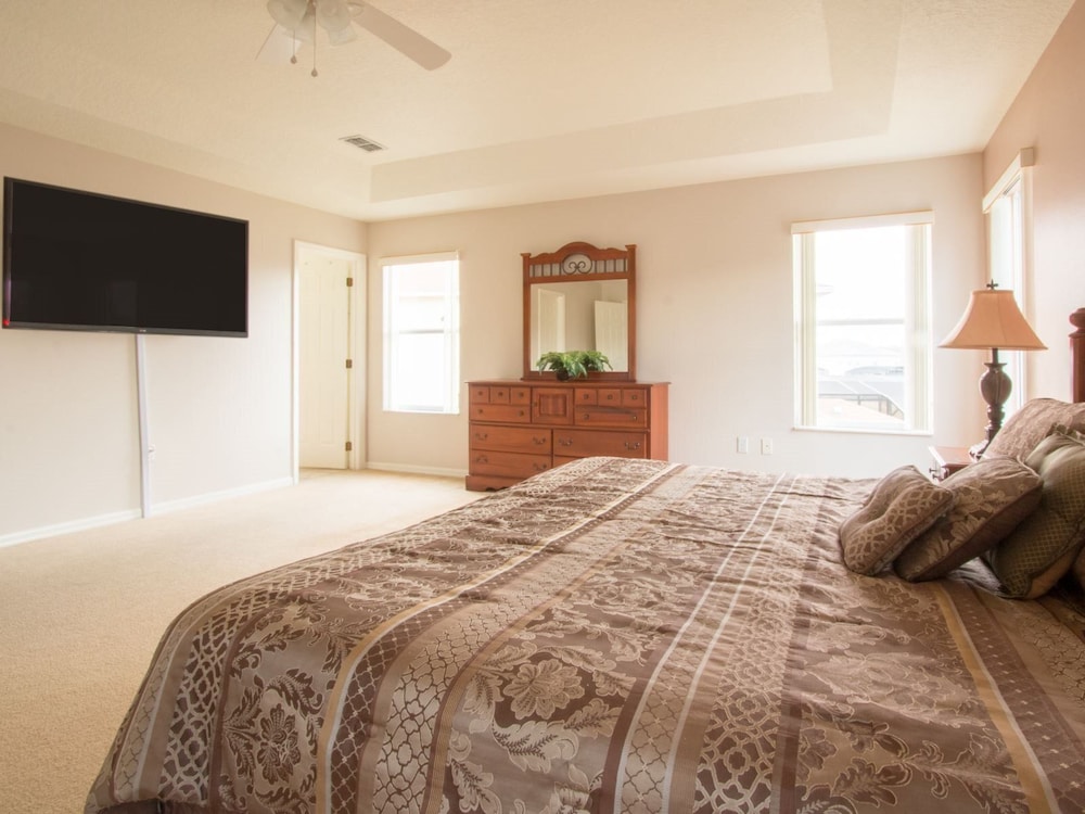5 Bed 388 - photo 8