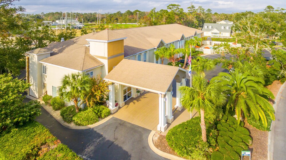 Holiday Inn Express Saint Simons Island by IHG in Saint Simons Island, United States